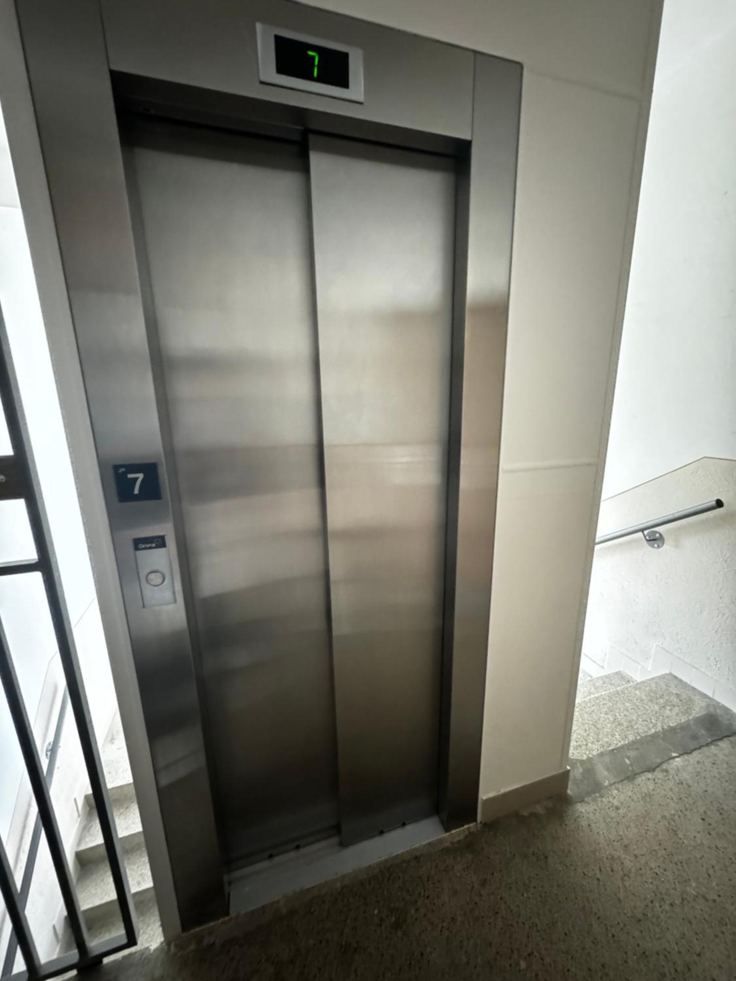 Modern Central Apartment Nitra Exterior photo